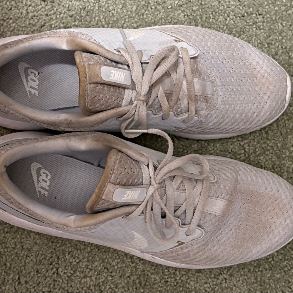 Nike Light Gray Golf Shoes